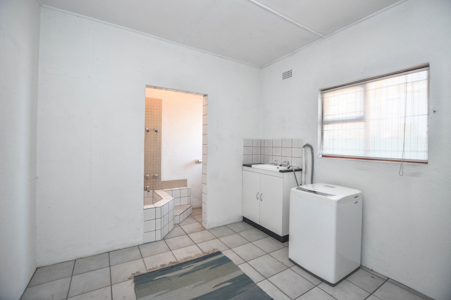 4 Bedroom Property for Sale in Richmond Estate Western Cape